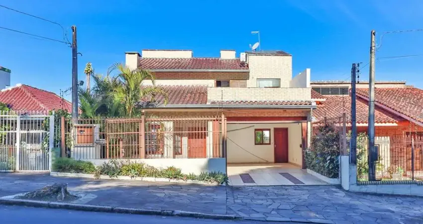 Casa com 5 quartos à venda na Rua Dea Coufal, 813, Ipanema, Porto Alegre