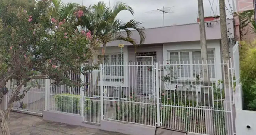 Casa com 3 quartos à venda na Avenida Rachel Wolfrid, 65, Morro Santana, Porto Alegre