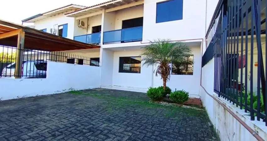 Casa com 2 quartos à venda na Rua Caxias do Sul, 122, Centro, Sapiranga