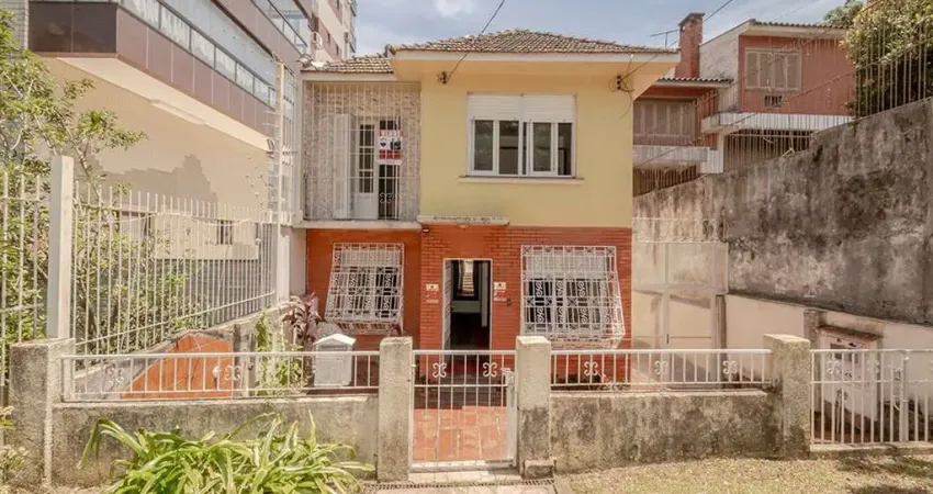 Casa com 3 quartos à venda na Rua Dona Gabriela, 125, Menino Deus, Porto Alegre