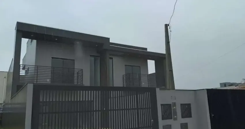 Sobrado à venda por R$ 699.900,00 - Itacolomi - Balneário Piçarras/SC