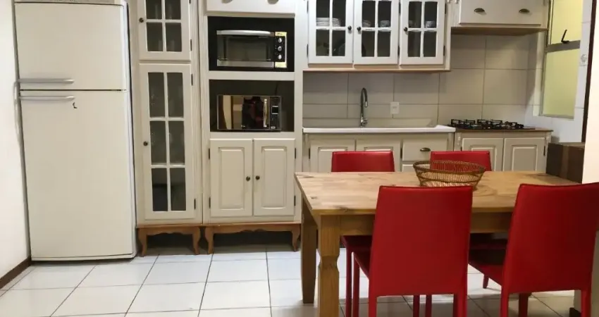 LINDO APARTAMENTO DE 3 DORMITÓRIOS NO ITACORUBI