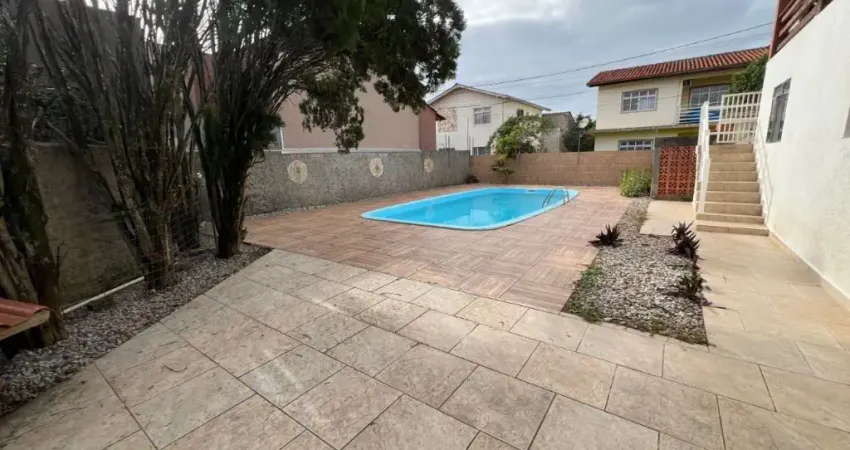 LINDA CASA RESIDENCIAL DE 4 DORMITÓRIOS NO CAMPECHE