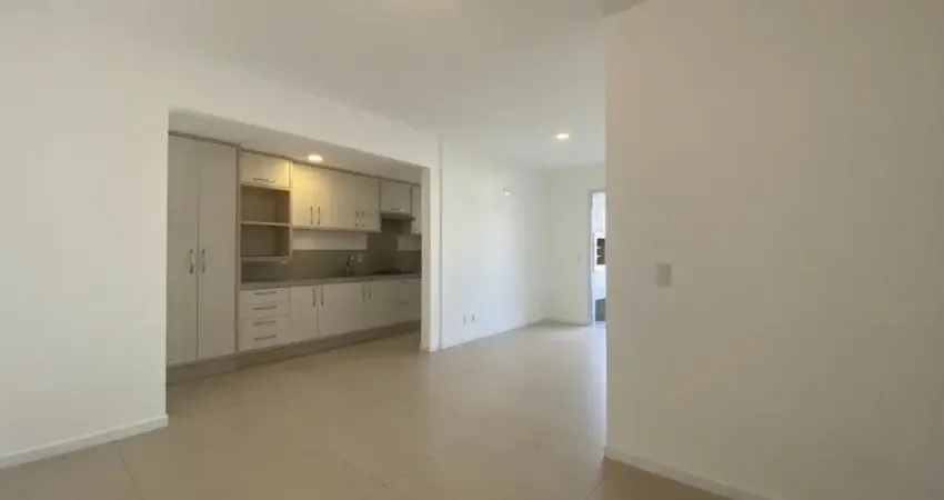 BELO APARTAMENTO DE 3 DORMITÓRIOS NO CAMPECHE