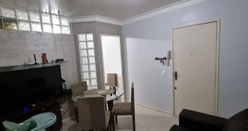 ÓTIMO APARTAMENTO DE 1 DORMITÓRIO NO CENTRO DE FLORIANÓPOLIS