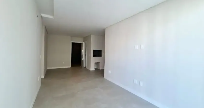 MARAVILHOSO APARTAMENTO DE 2 SUÍTES NO CENTRO DE FLORIANÓPOLIS