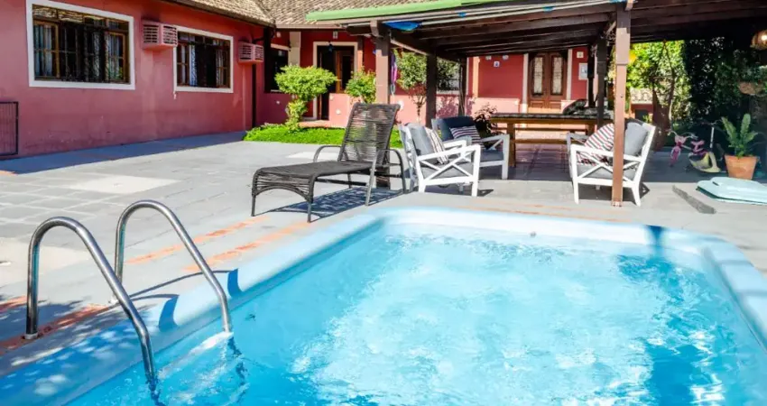 EXCELENTE CASA RESIDENCIAL DE 4 DORMITÓRIOS EM SANTO ANTÔNIO DE LISBOA