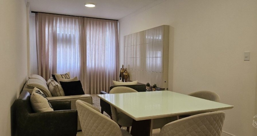 LINDO APARTAMENTO DE 3 DORMITÓRIOS NO CENTRO DE FLORIANÓPOLIS