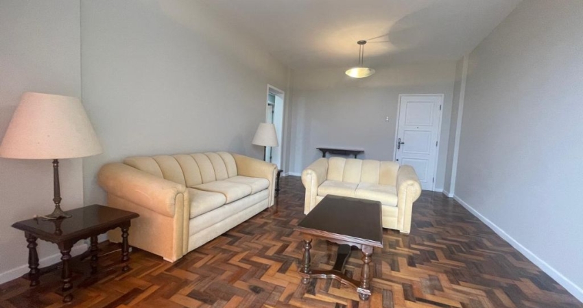 ÓTIMO APARTAMENTO DE 3 DORMITÓRIOS NO CENTRO DE FLORIANÓPOLIS