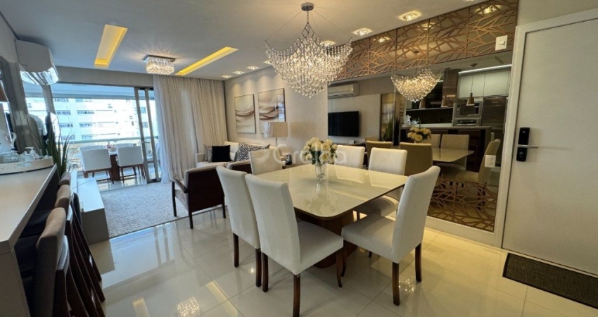 APARTAMENTO DE 2 SUÍTES NO CENTRO DE FLORIANÓPOLIS