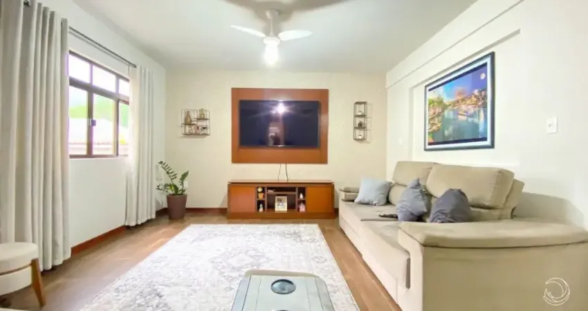 Casa com 4 quartos à venda na Rua Maria Alexandre Machado, 0000, Itacorubi, Florianópolis