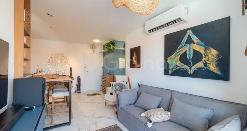 Apartamento de 93m² com 2 quartos sendo 1 suíte no morro das pedras