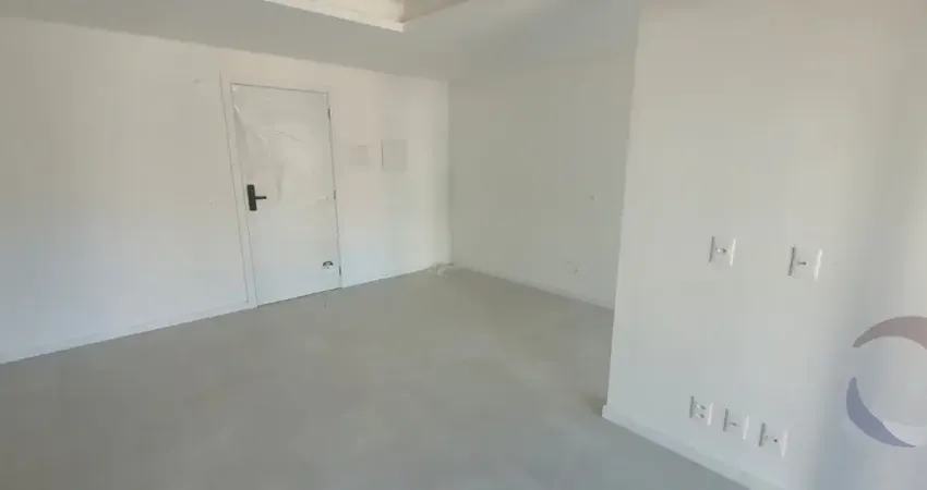 Lindo apartamento de 2 dormitórios no bairro joão paulo em florianópolis