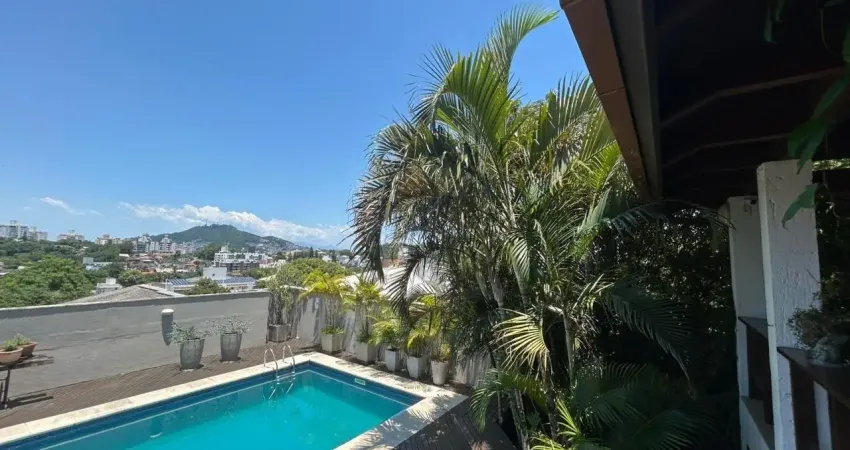 Linda casa residencial de 530m² com 4 quartos no joão paulo em florianópolis
