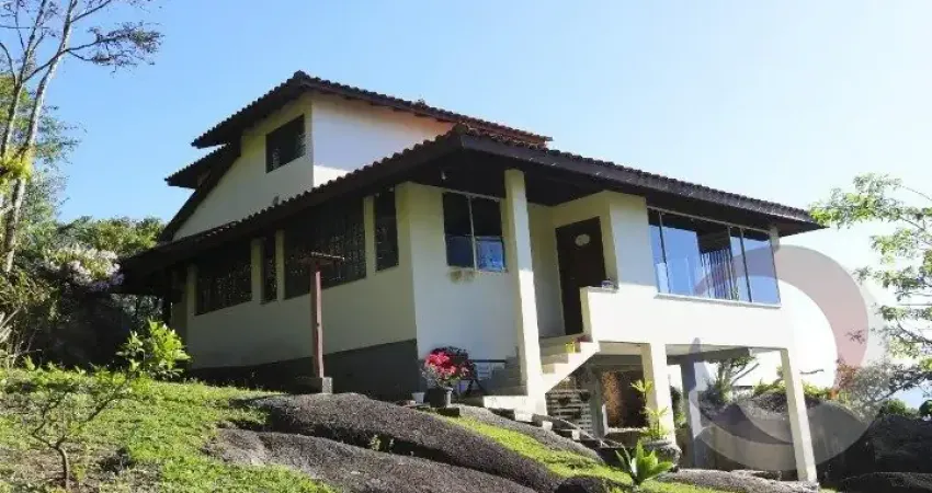 Casa em condomínio fechado com 4 quartos à venda na Estrada Haroldo Soares Glavan, 0000, Cacupé, Florianópolis