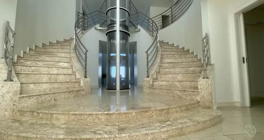 Maravilhosa casa residencial de 991m² com  6 quartos no cacupé