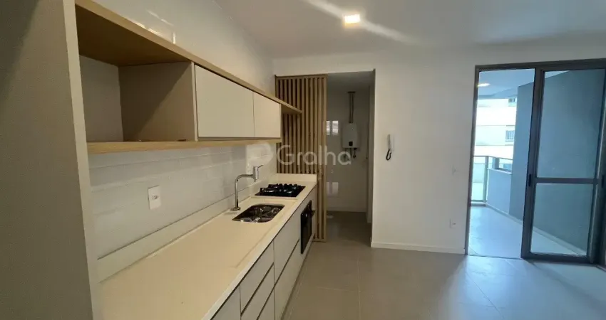 Apartamento de 132 m² com 2 quartos sendo 1 suíte no bairro cacupé