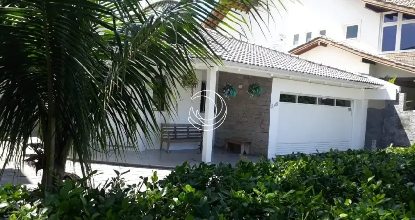 Casa residencial de 4 dormitórios no bairro jurerê internacional