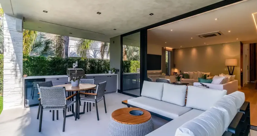 Maravilhosa casa residencial de 4 dormitórios no bairro jurerê