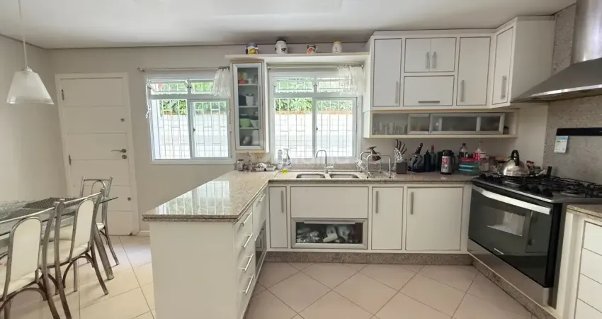 Casa residencial com 6 quartos em Canasvieiras, Florianópolis