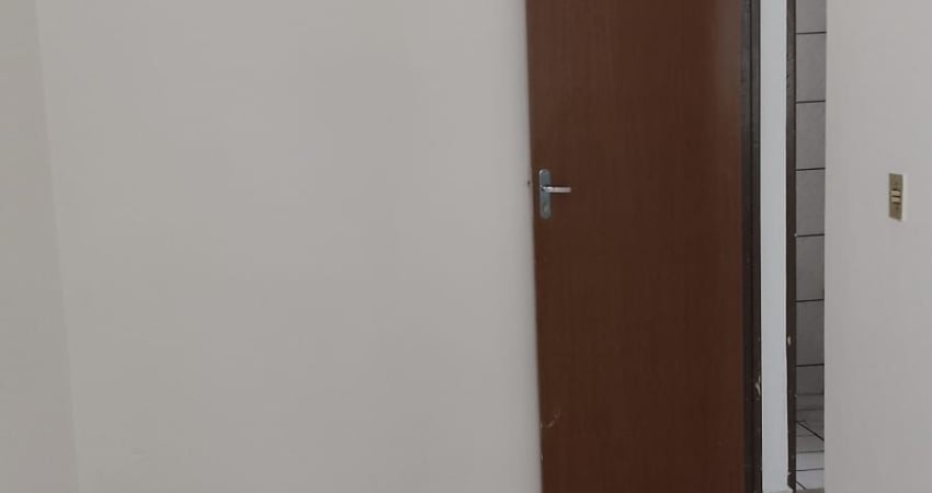 Apartamento com 2 quartos à venda na Conjunto Colinas do Pituaçú, 477, São Marcos, Salvador