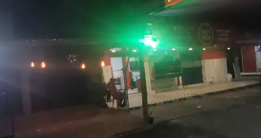 Ponto comercial com 2 salas à venda na Estrada da Muriçoca, 45, São Marcos, Salvador