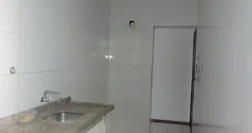 Apartamento com 3 quartos para alugar na Conjunto Bosque Imperial, 67, São Marcos, Salvador