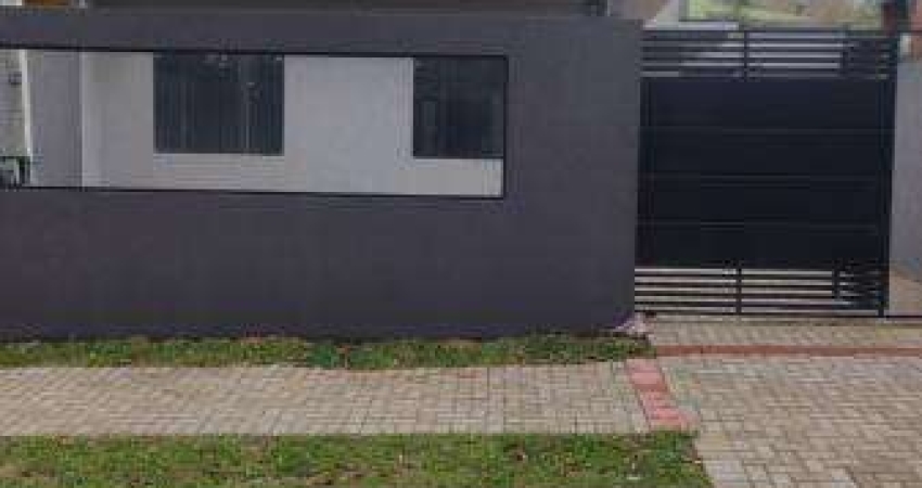 Casa com 3 quartos à venda no Iguaçu, Araucária 