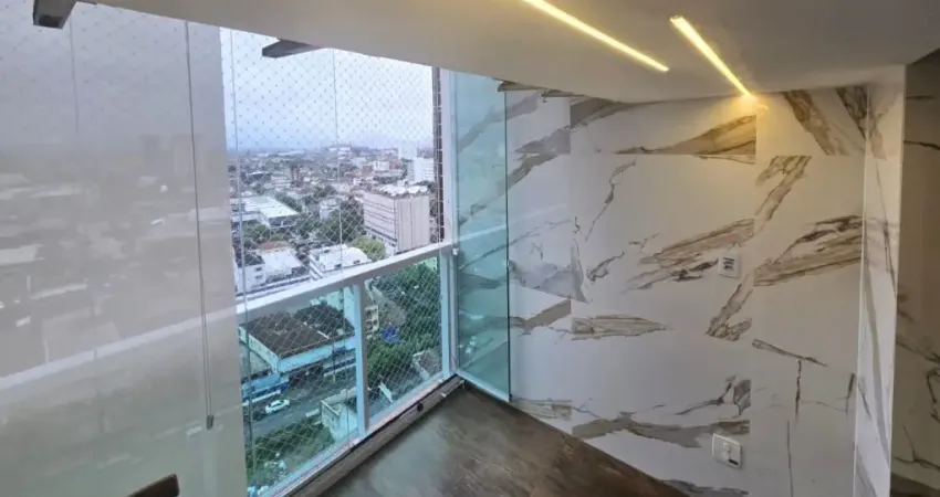 Apartamento à Venda  Vila Mathias | 2 Dormitórios | Varanda  | Andar Alto | Vista Livre