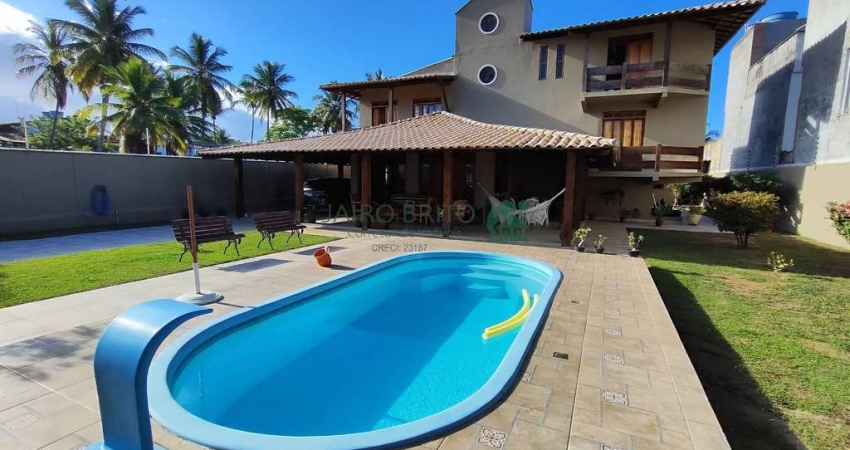 Vende-se Linda Casa de Alto Padrão Próxima à Praia do Sul em Ilhéus