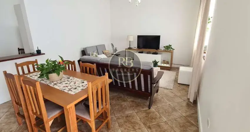 Casa a venda com 3 dormitórios e 8 vagas com área de churrasco próximo ao Parque da Independência ( Ipiranga ) SP