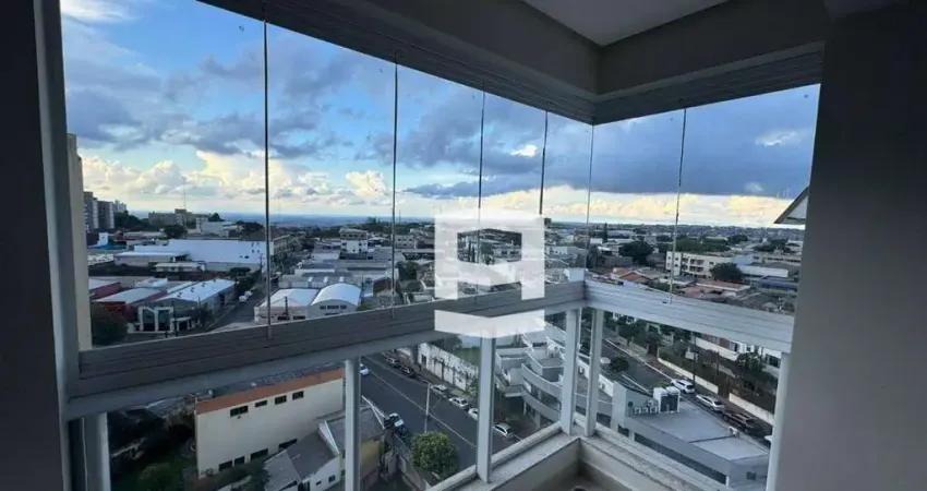 Apartamento com 2 dormitórios à venda, 82 m² por R$ 475.000,00 - Vila São José - Apucarana/PR