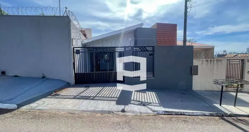 Casa com 3 dormitórios à venda, 122 m² por R$ 450.000,00 - Jardim Menegazzo - Apucarana/PR