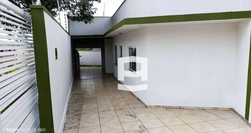 Casa com 2 dormitórios à venda, 65 m² por R$ 198.000,00 - Vila Residencial Malibu - Apucarana/PR