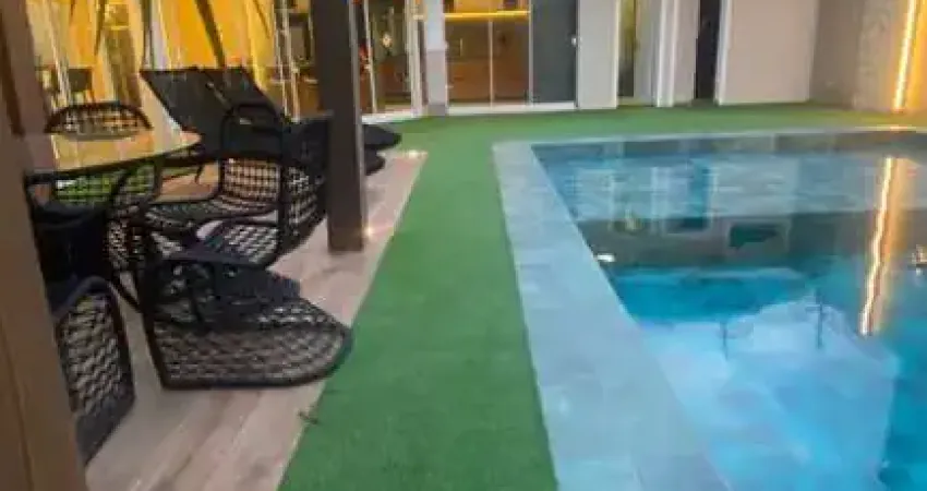 Casa em condomínio fechado com 5 quartos para alugar na Avenida Doutor Gastão Vidigal, 13, Zona 08, Maringá