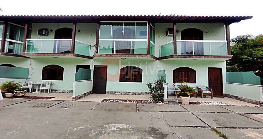 Casa em condomínio a venda de 2 quartos nas Palmeiras em Cabo Frio