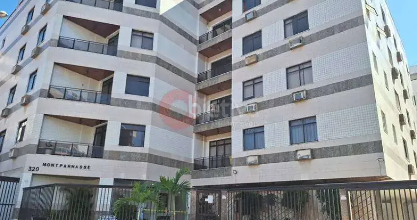 Cobertura duplex toda mobiliada a 1 quadra da Praia do Forte em Cabo Frio.