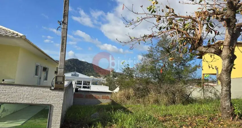 Terreno com 300 m², Condomínio Olga Diuana Zacharias - São Pedro da Aldeia