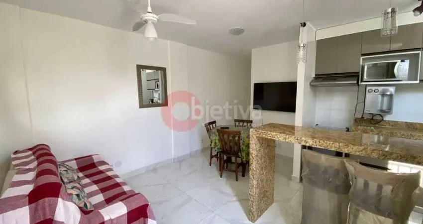 Apartamento térreo, 2 quartos, reformado, Braga - Cabo Frio