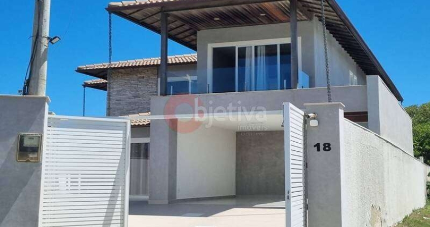 Casa independente de alto padrão de 4 quartos no Foguete em Cabo Frio