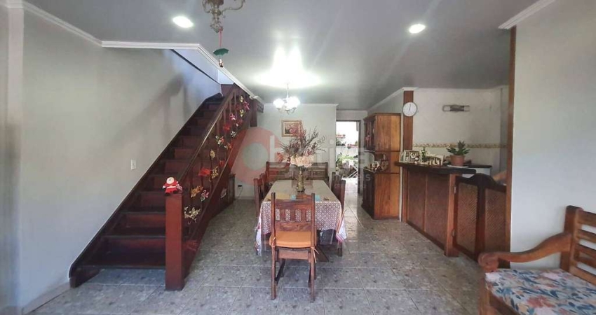 Casa duplex independente, 3 quartos, Parque Riviera - Cabo Frio