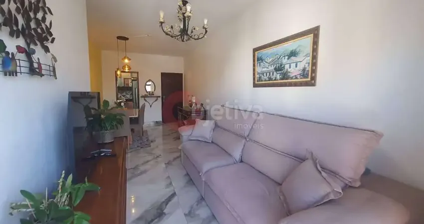 Apartamento linear reformado, 3 quartos, Centro - Cabo Frio