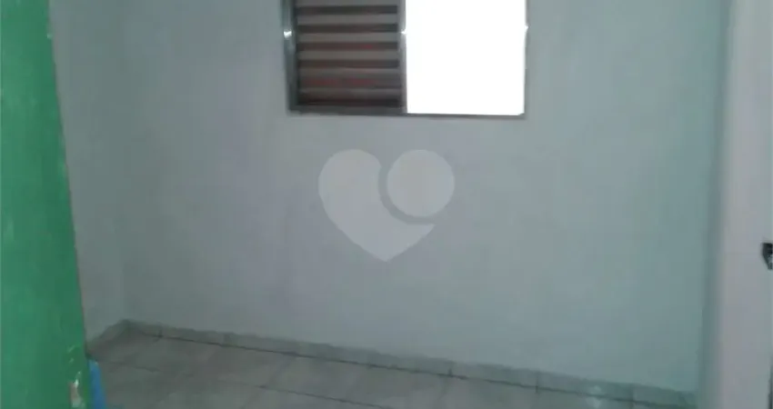 Casa com 2 quartos à venda na Rua Aurélia, 70, Vila Romana, São Paulo