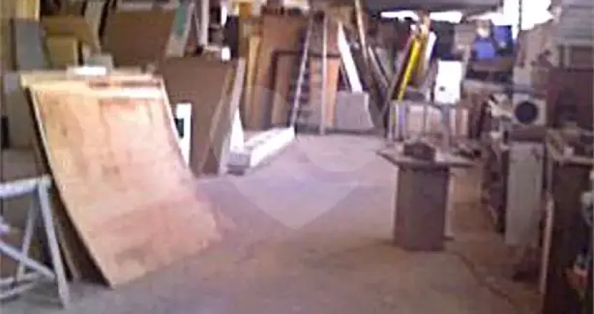 Barracão / Galpão / Depósito à venda na Rua Antônio Dias da Silva, 458, Vila Amália (Zona Norte), São Paulo