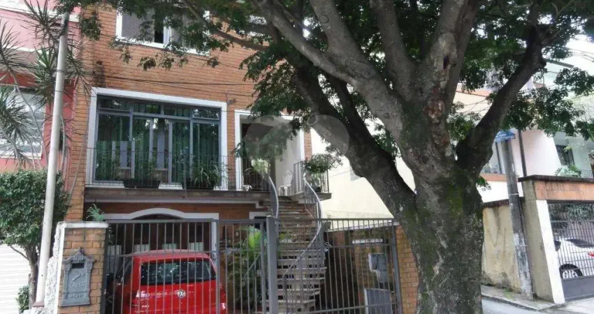Casa com 3 quartos à venda na Rua Aureliano Leal, 120, Água Fria, São Paulo