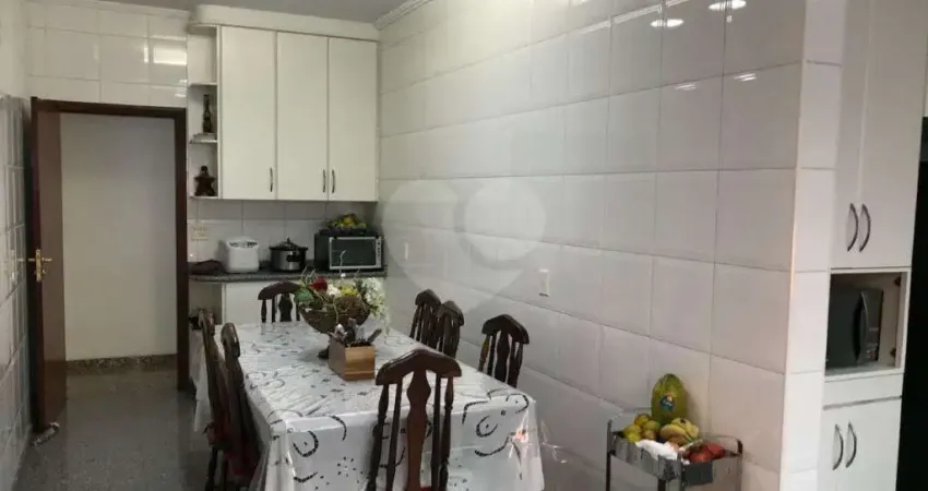 Casa com 7 quartos para alugar na Rua Gaurama, 487, Jardim Franca, São Paulo