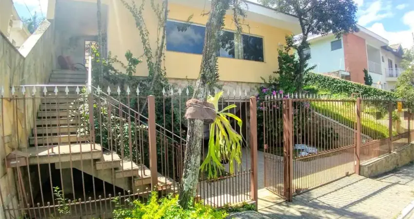 Casa com 3 quartos à venda na Rua Eugênio da Silva, 200, Horto Florestal, São Paulo
