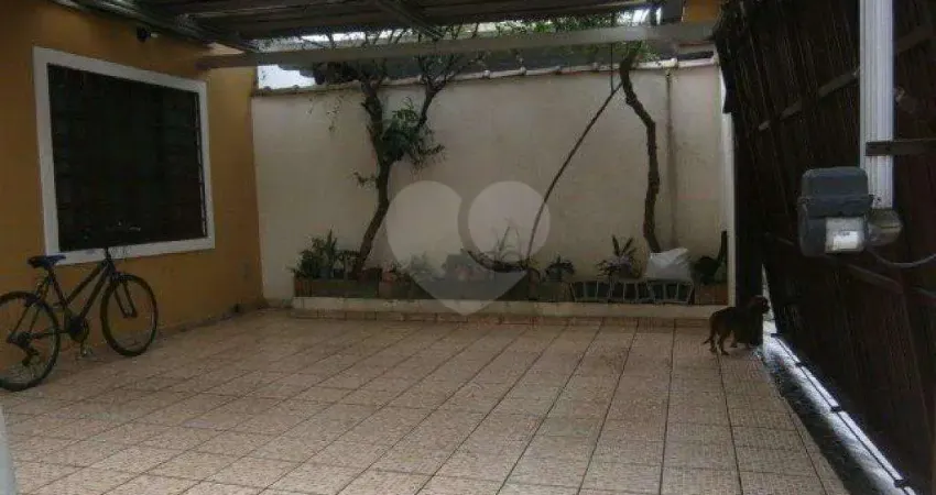 Casa com 3 quartos à venda na Rua Hortênsia, 147, Vila Mariza Mazzei, São Paulo