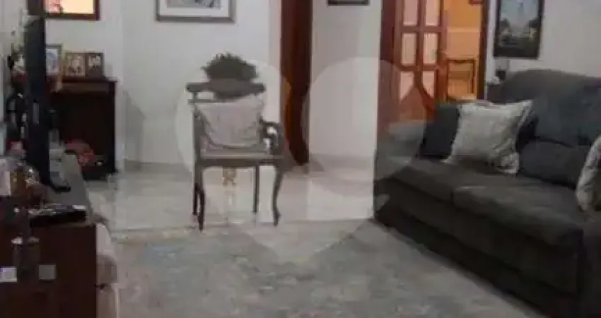 Casa com 3 quartos à venda na Rua Romão Martins, 115, Jardim Santo Elias, São Paulo