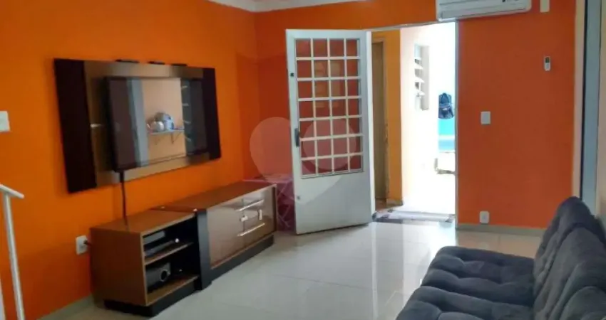 Casa com 3 quartos à venda na Rua Lycurgo Antônio de Souza, 192, Vila Cruz das Almas, São Paulo